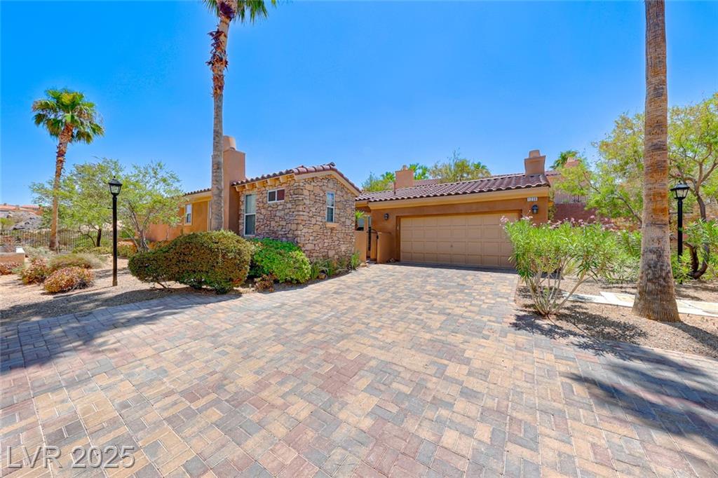 1238 Calcione DR