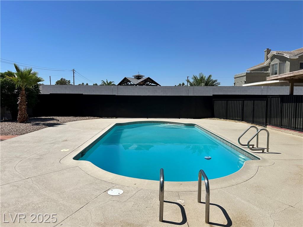 1924 Westwind RD