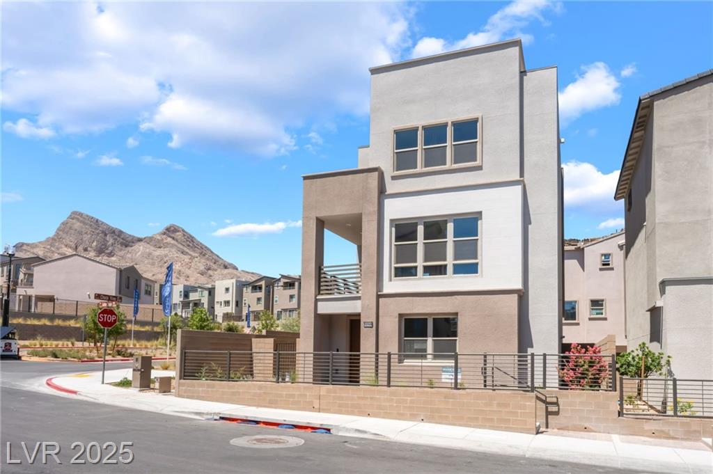11548 Golden Oriole AVE