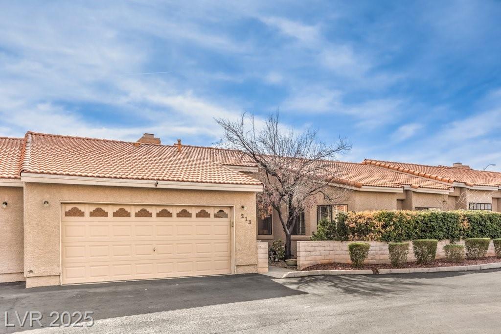 213 Cimarron RD