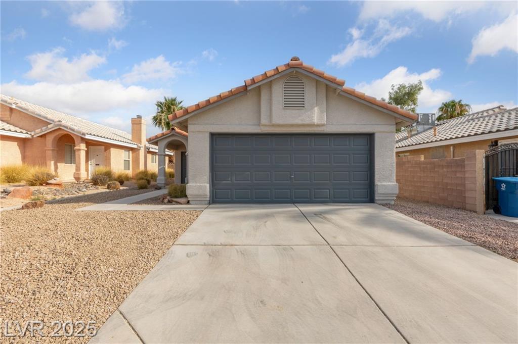 4114 Lucas AVE