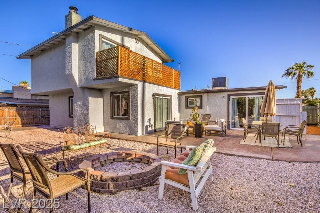 1564 Vegas Valley DR