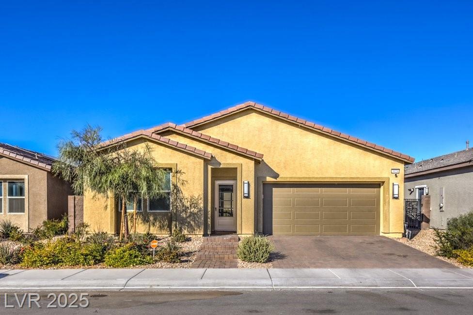 3026 English Palmer RD