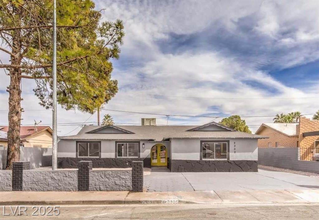 2305 Monterey AVE