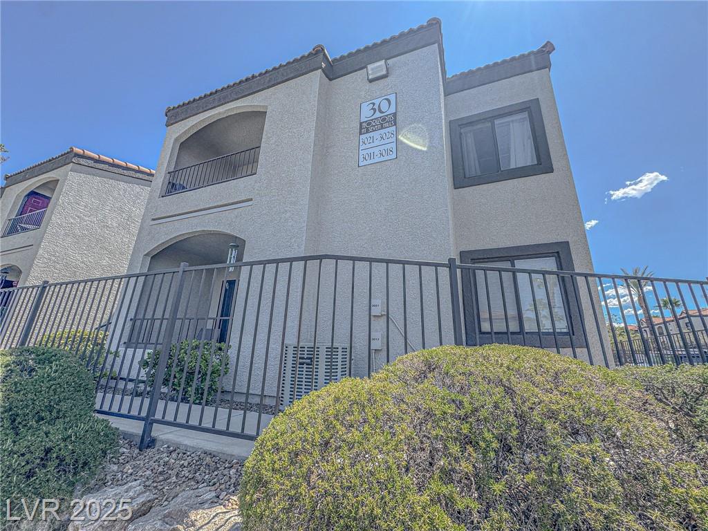 950 Seven Hills DR