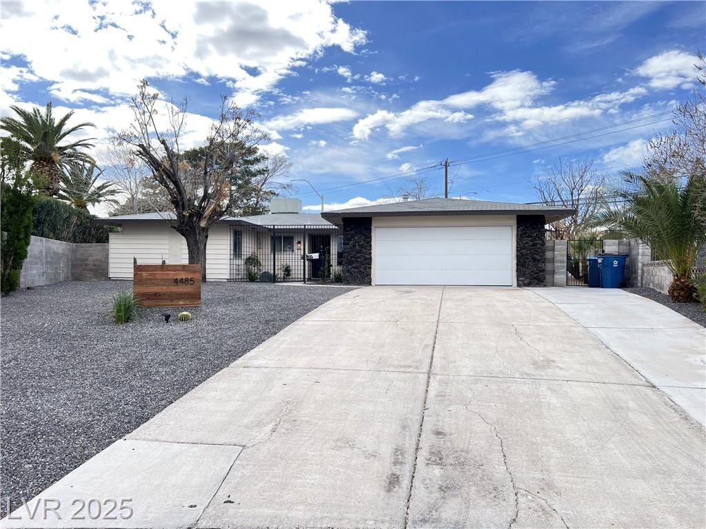 4485 Greenhill DR