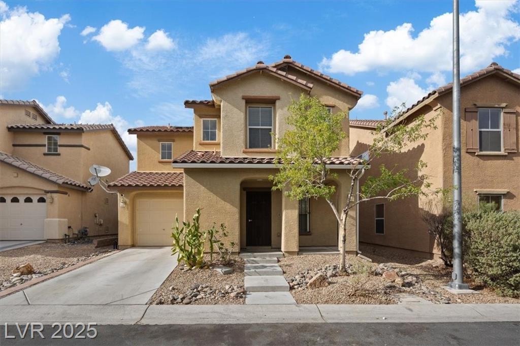 4756 Golden Shimmer AVE