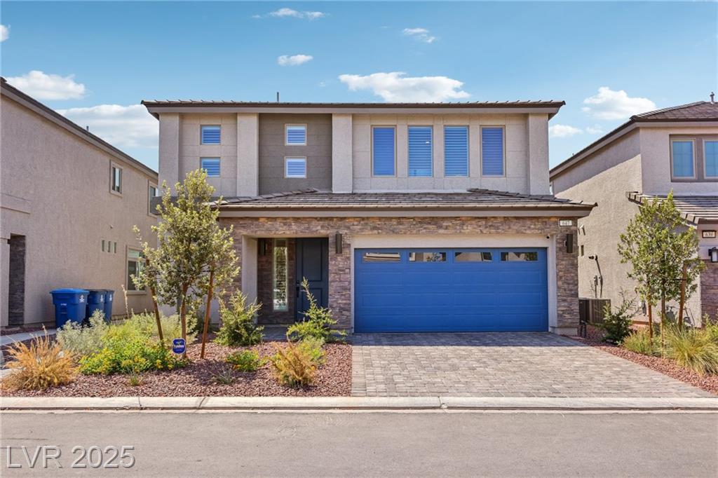 647 Great River AVE