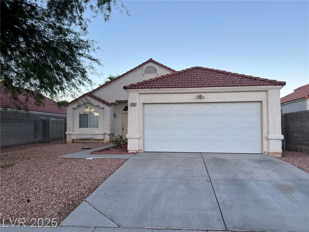 3702 Rose Canyon DR