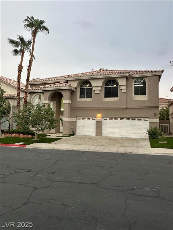 114 Weatherwood CT