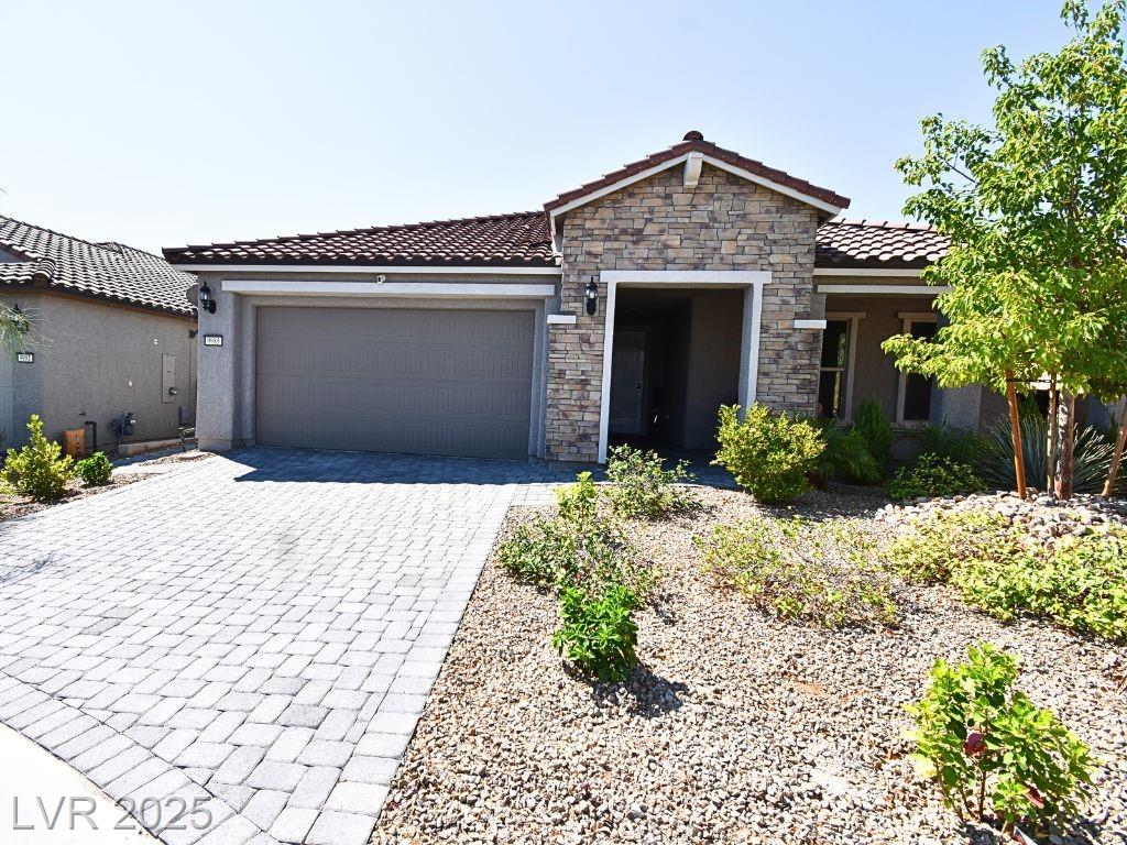 9985 Blackbark CT