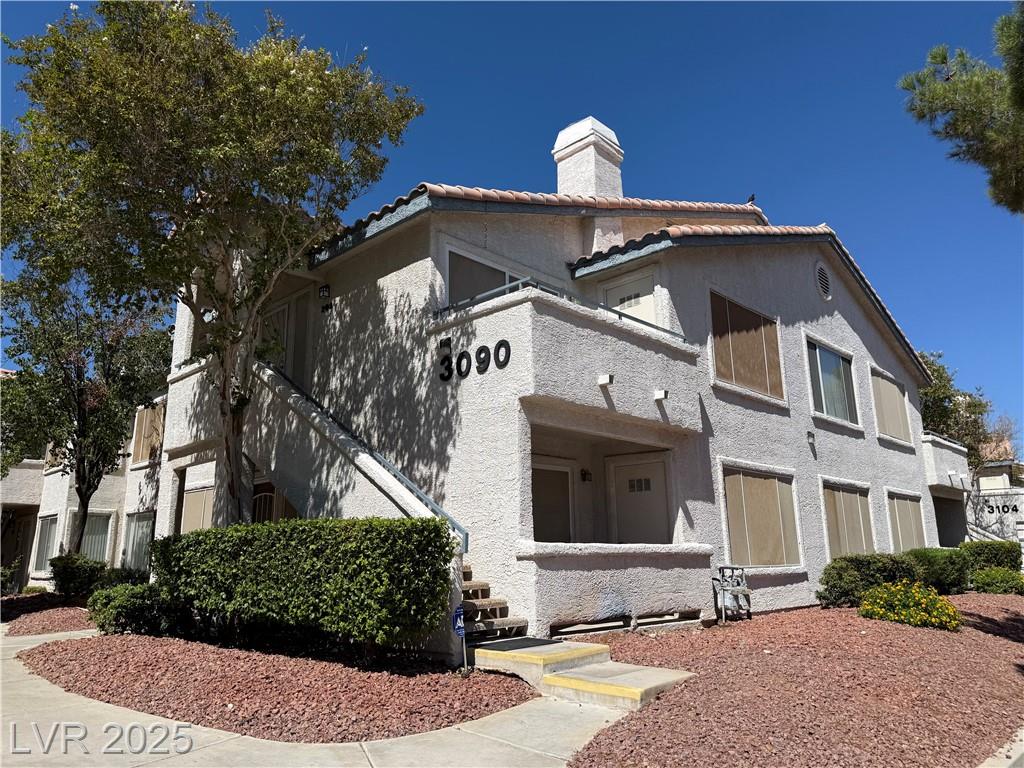 3090 Tarpon DR