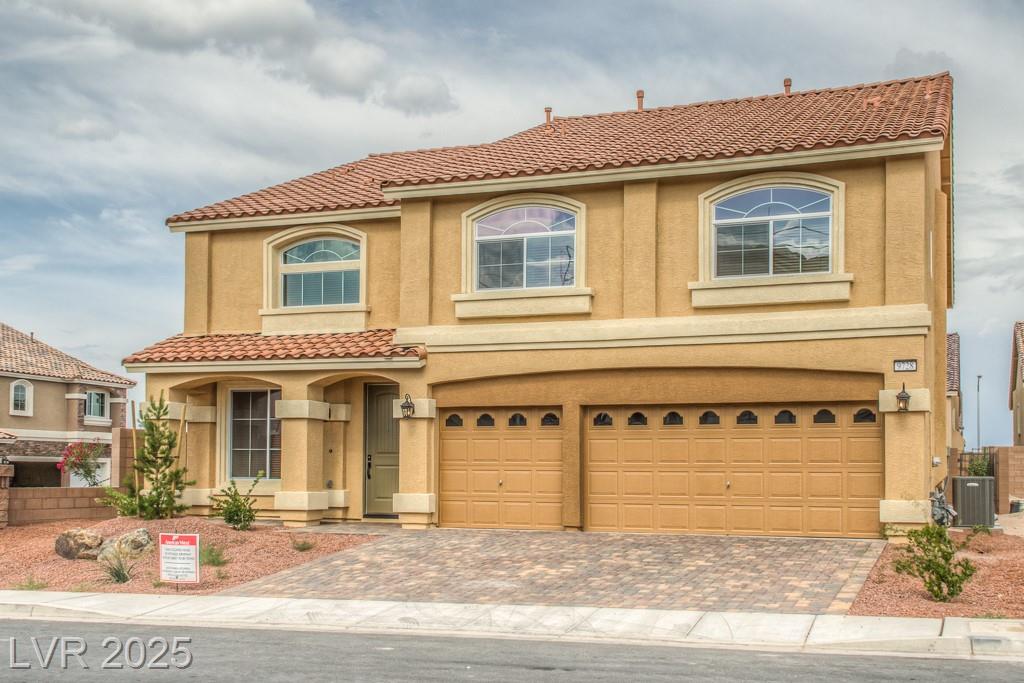9728 Golden Thread CT