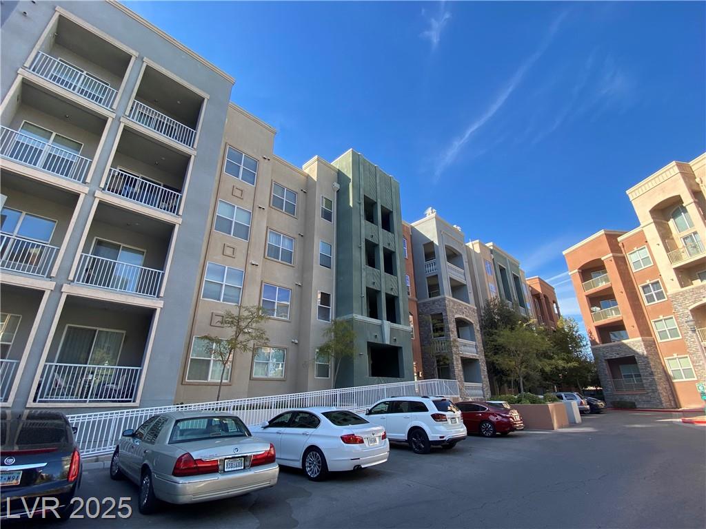 32 Serene AVE