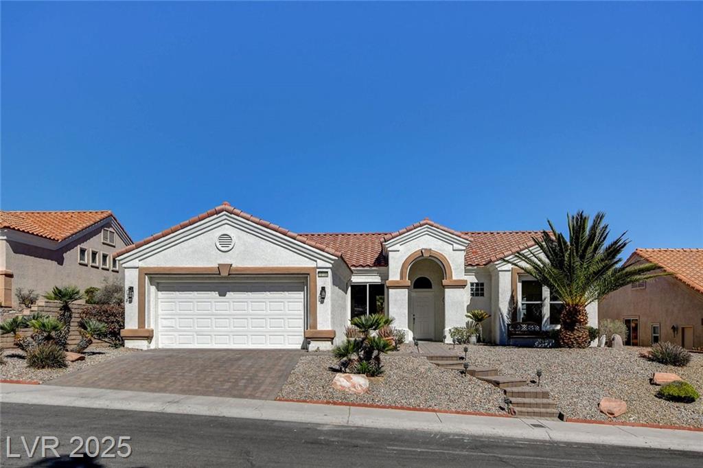 10100 Folsom DR