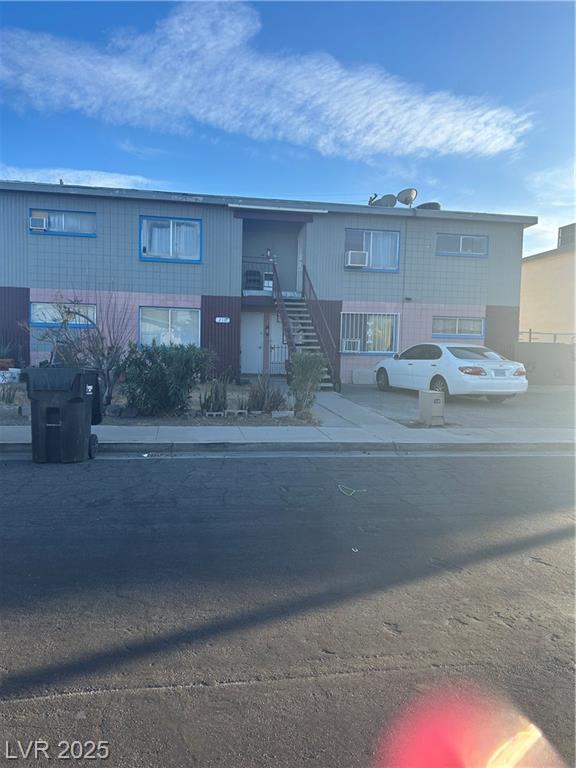 210 Kola ST