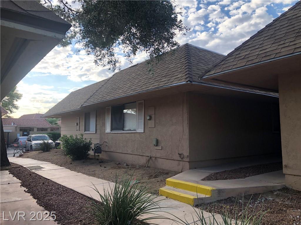 2495 Paradise Village WAY
