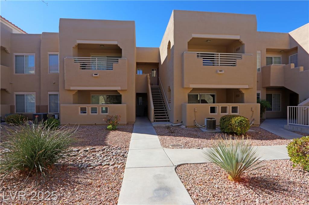 1908 Tierra Vista DR