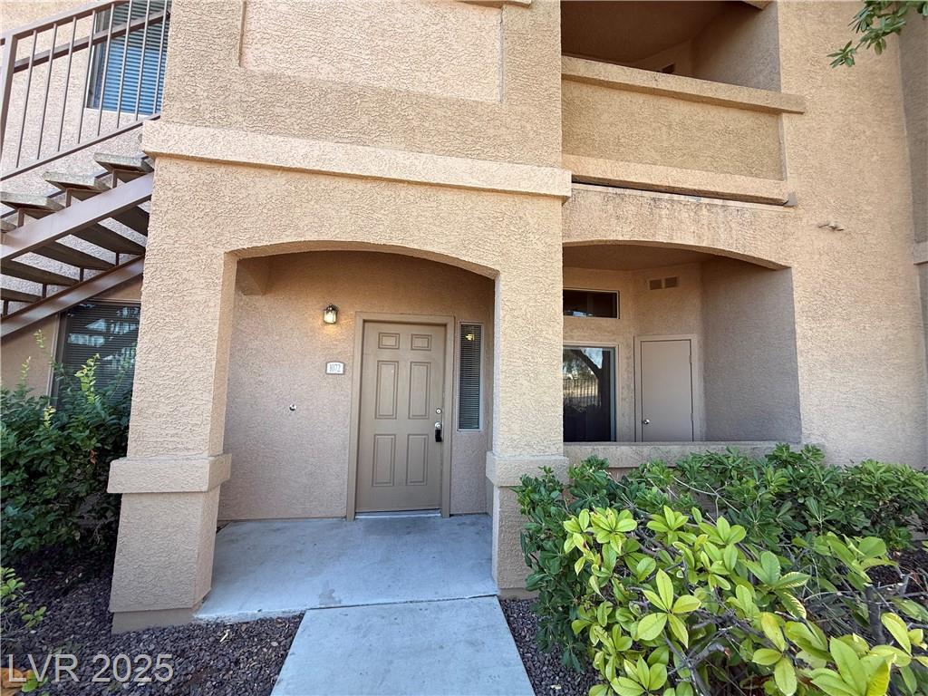 8985 Durango DR