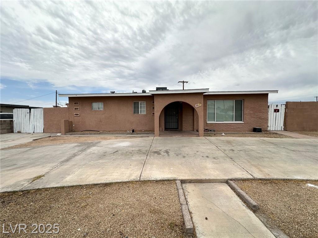 4564 Sampson DR