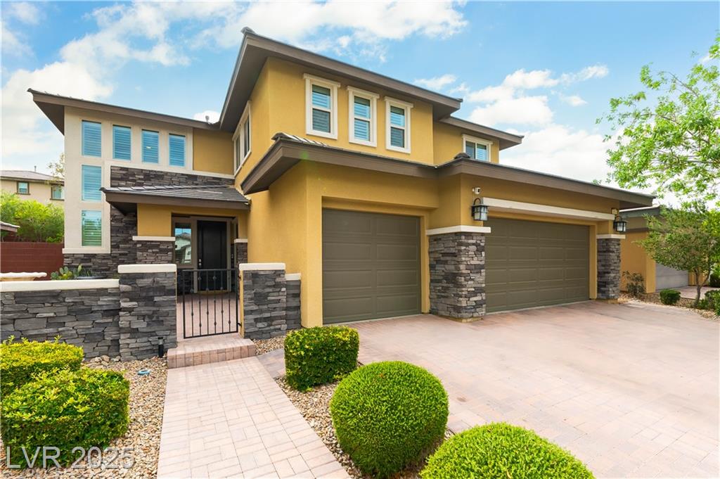 5851 Glory Heights DR