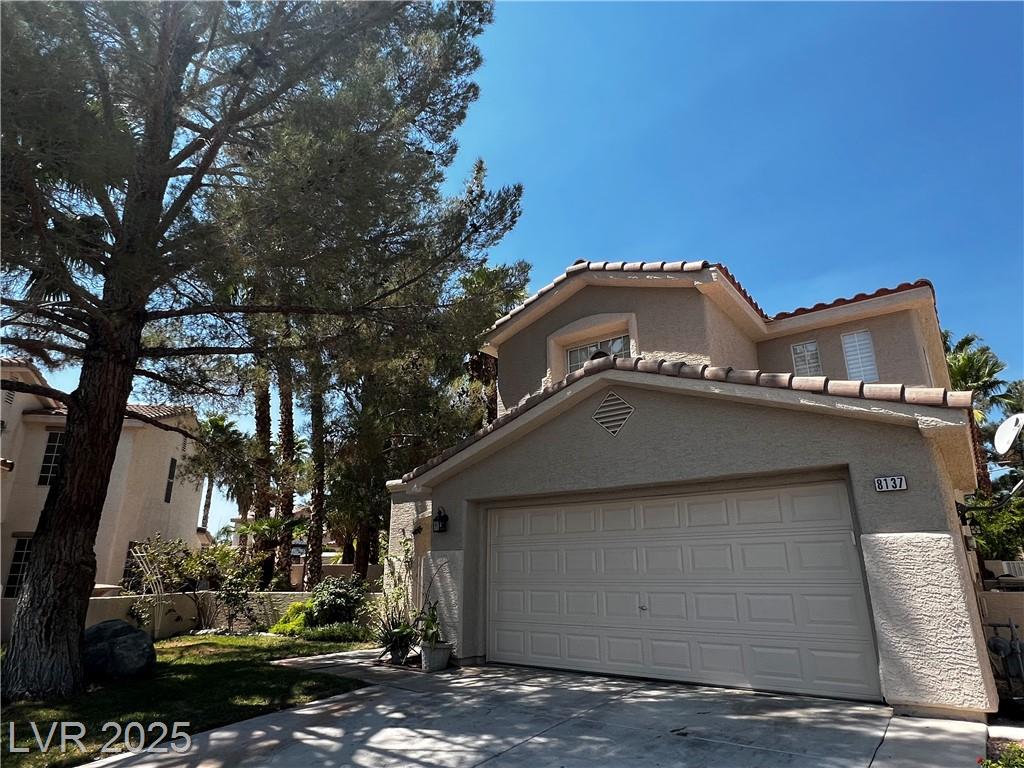 8137 Pursuit CT