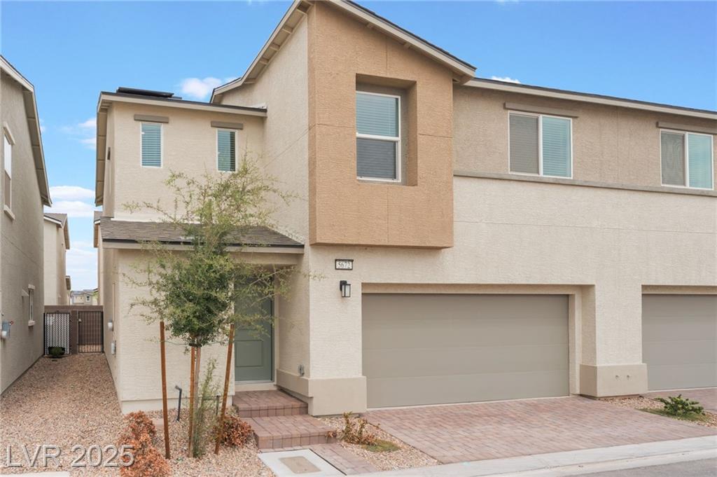 5672 Sapphire Shine AVE