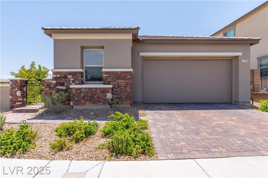 12565 Huckleberry Oak AVE