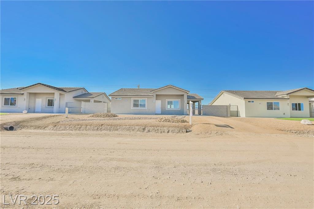 861 Valiant AVE