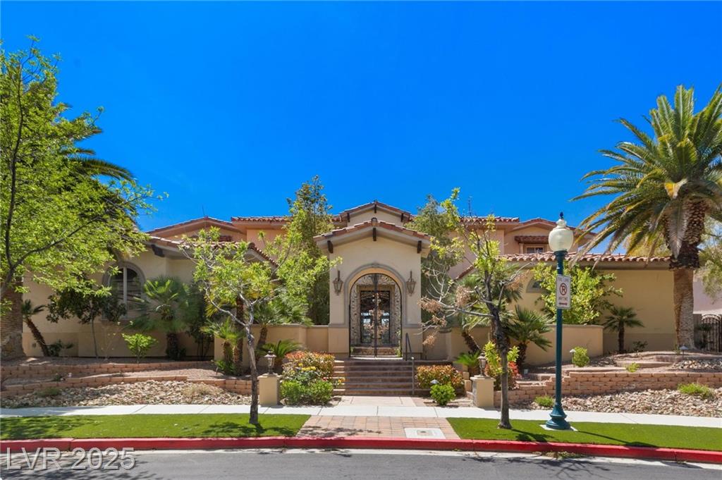 2600 Cervino CIR