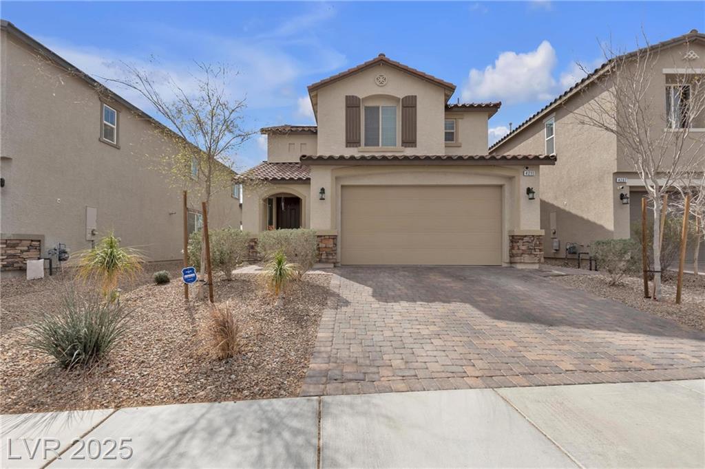 4211 Enchanting Sky AVE