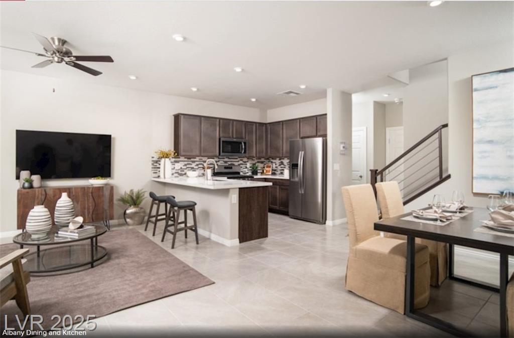 626 Bellus PL
