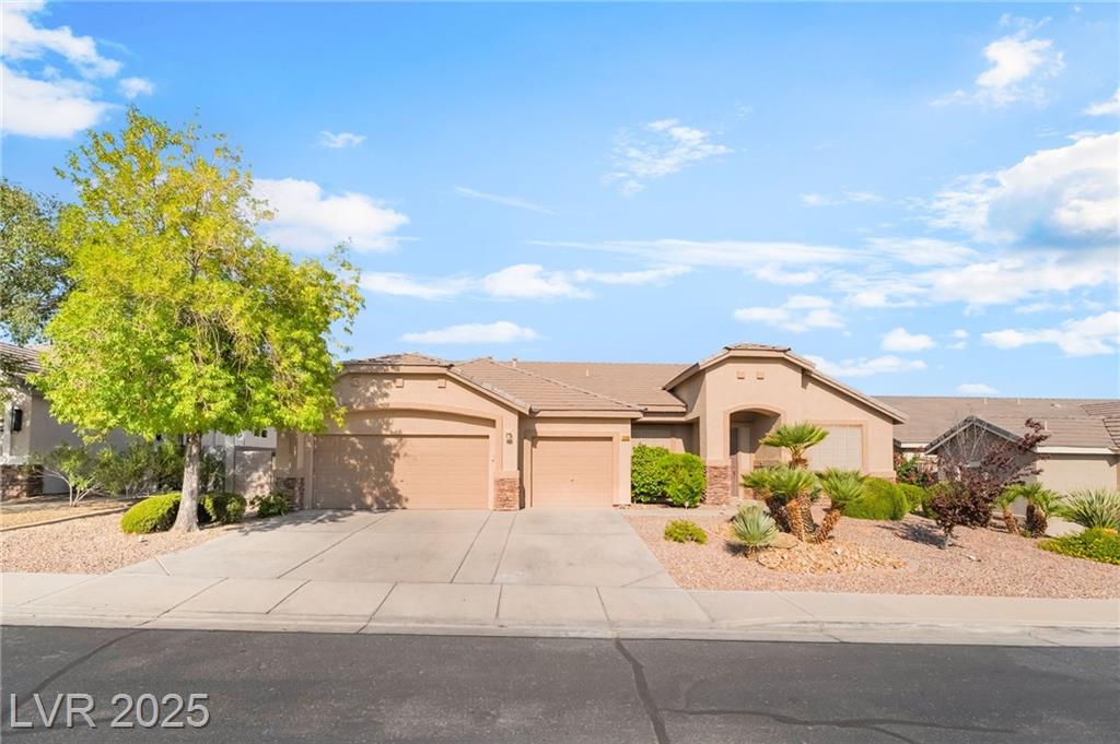 330 Quiet Harbor DR