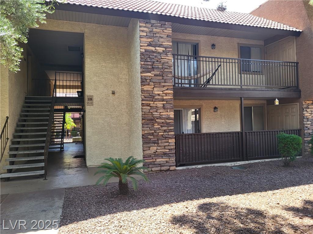 4330 Sandy River DR