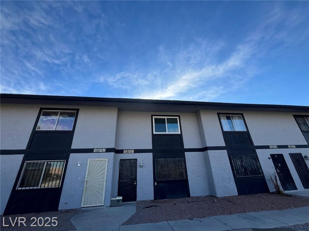 2112 Sun AVE