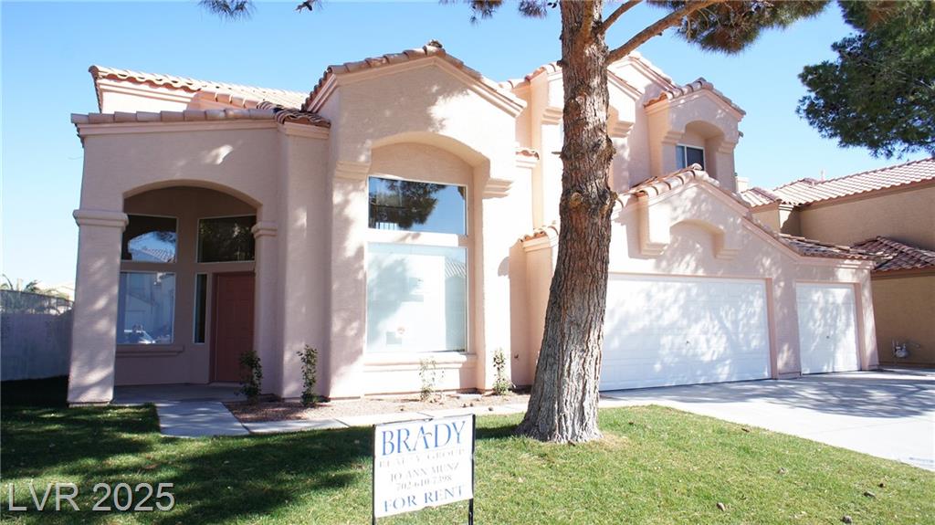 4704 English Ivy CT