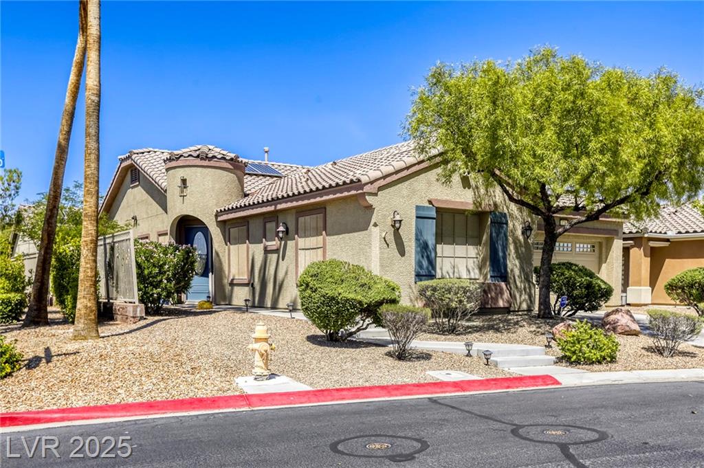 3736 Rocklin Peak AVE