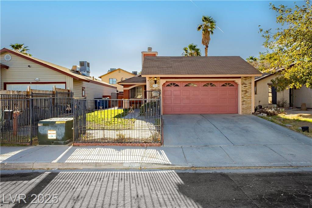 141 Parrish LN
