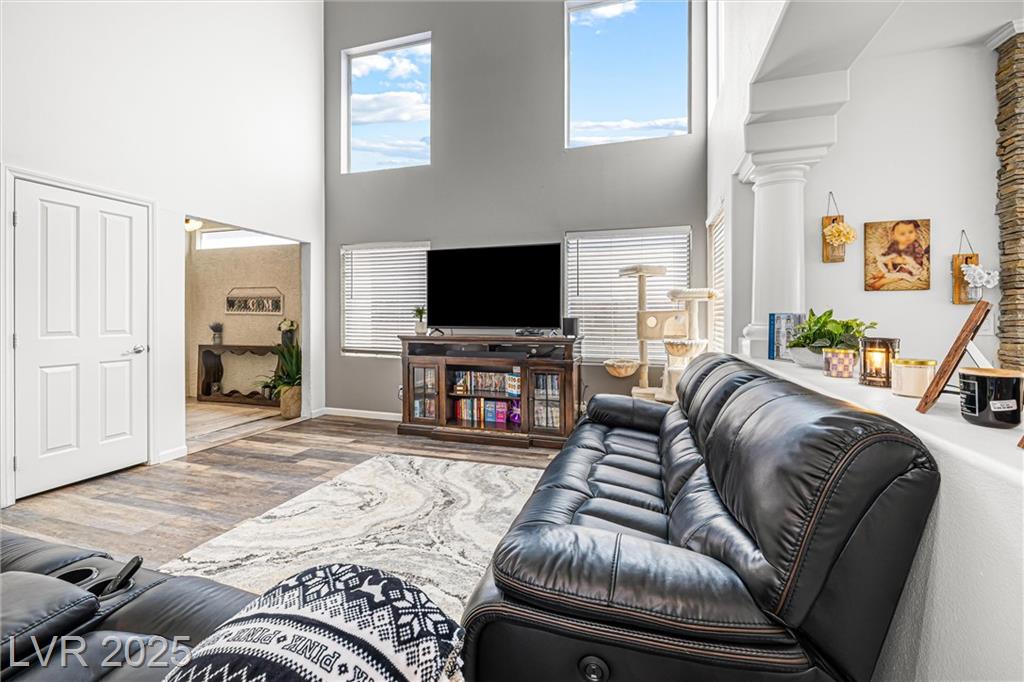 8753 Arawana PL