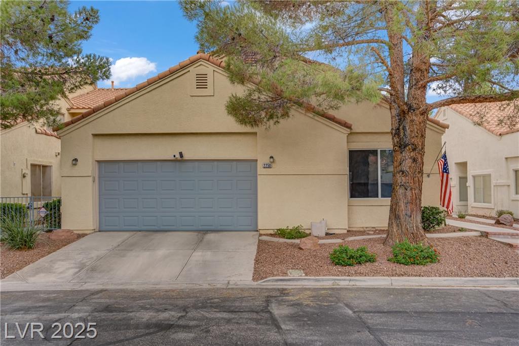 2250 Cassatt DR