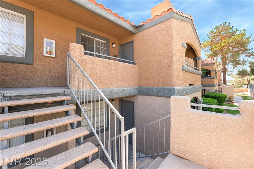 230 Mission Catalina LN