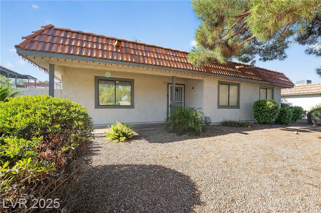 1129 Willow Tree DR