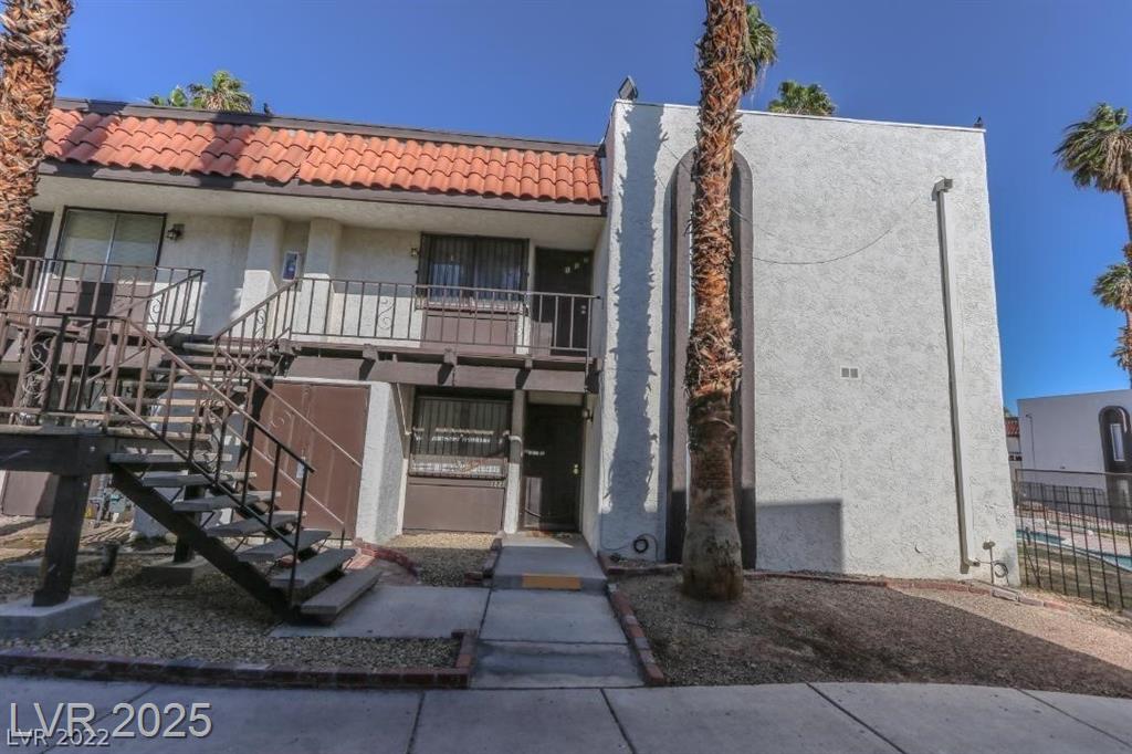 1405 Vegas Valley DR