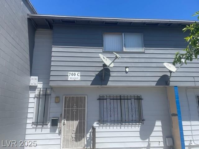 700 Nelson AVE