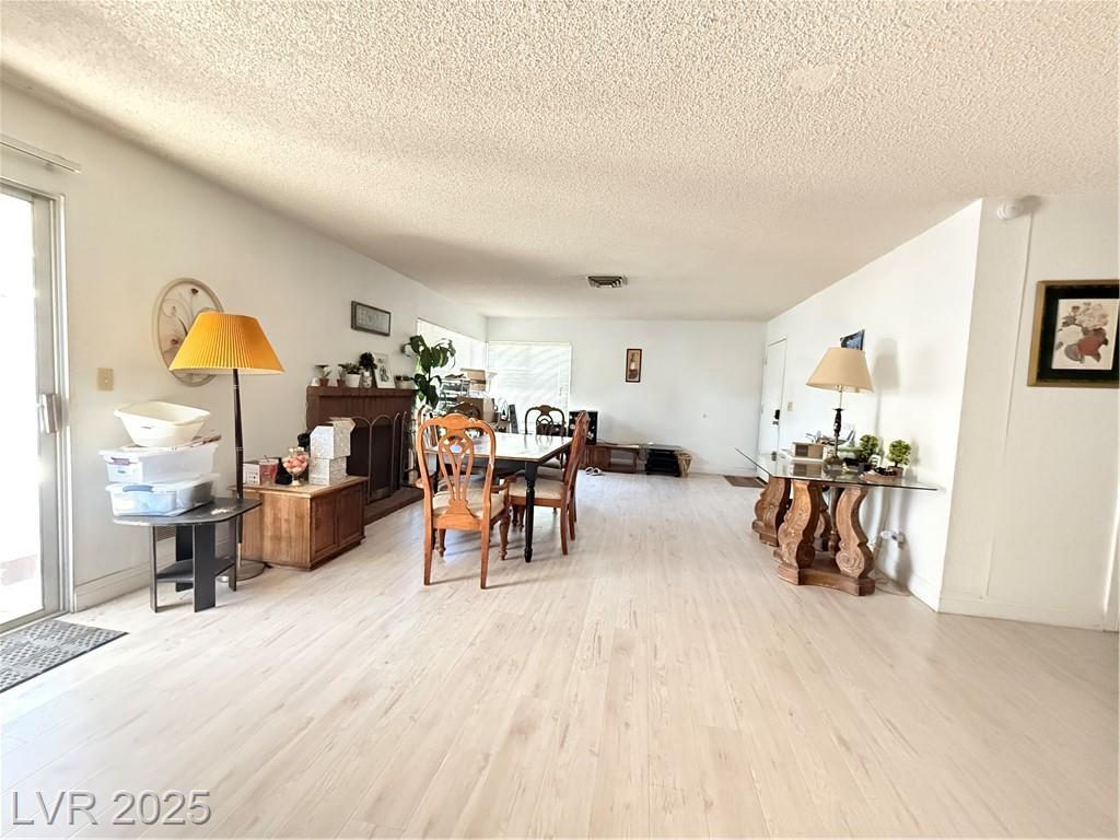 7015 Quarry DR
