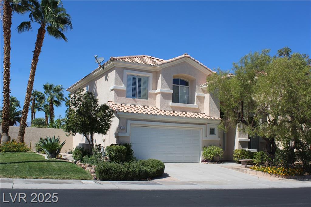 301 Lakewood Garden DR