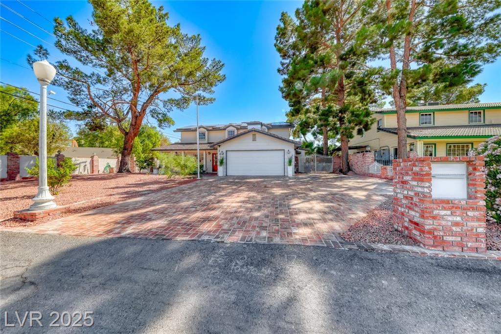 3475 Rochelle AVE