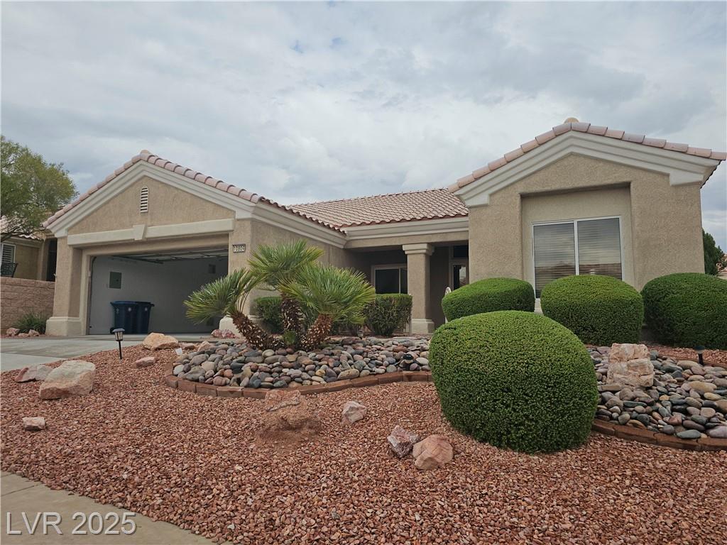 10804 Clarion LN