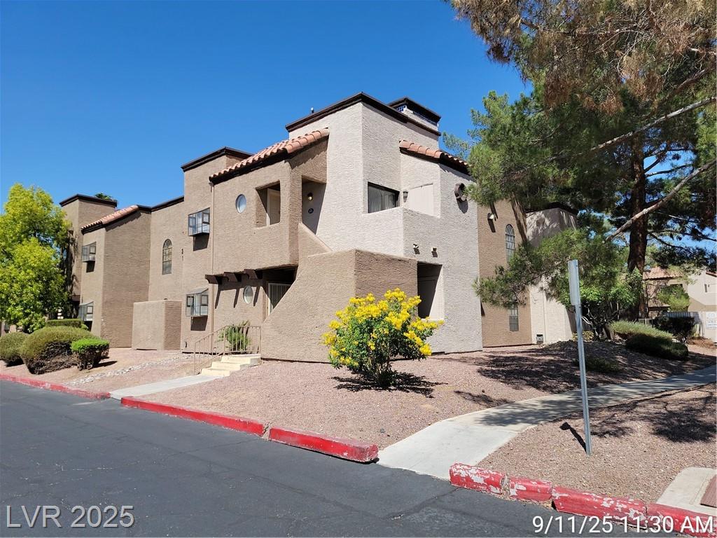 2984 Juniper Hills BLVD