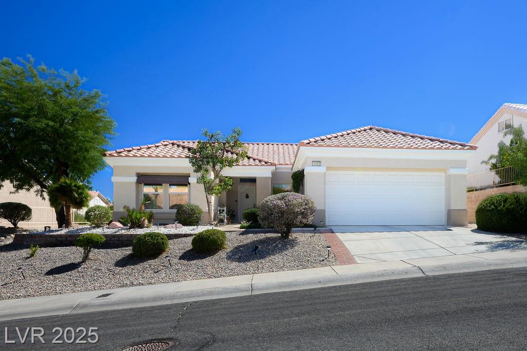 10409 Longwood DR